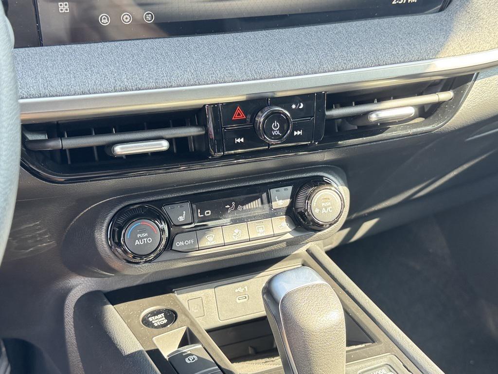 new 2026 Nissan Kicks car, priced at $25,197