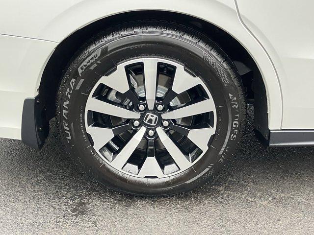 used 2026 Honda Odyssey car, priced at $44,437