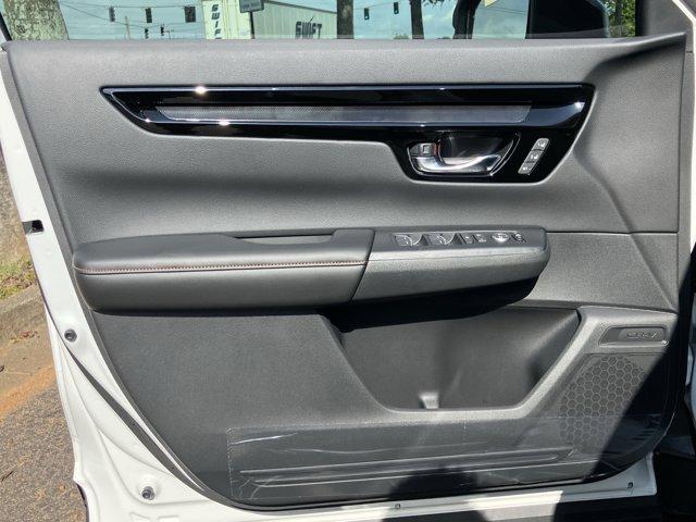 new 2026 Honda CR-V Hybrid car, priced at $41,455
