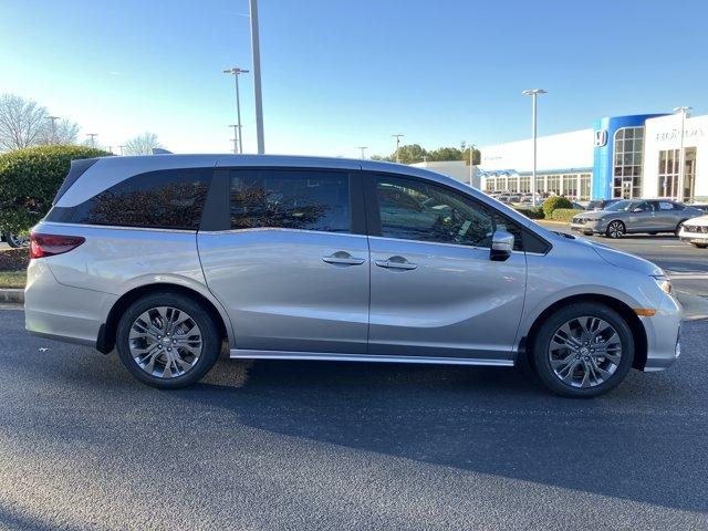 new 2026 Honda Odyssey car, priced at $48,990