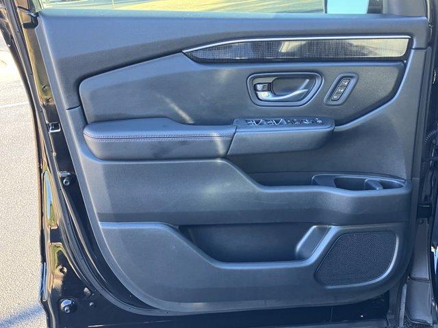 used 2025 Honda Pilot car, priced at $45,488