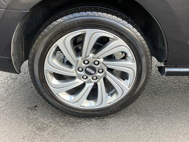 used 2024 Lincoln Navigator car, priced at $68,888