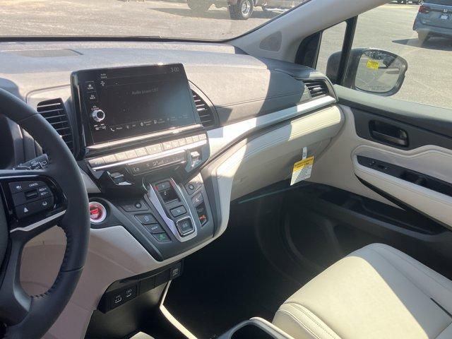 new 2026 Honda Odyssey car, priced at $42,518