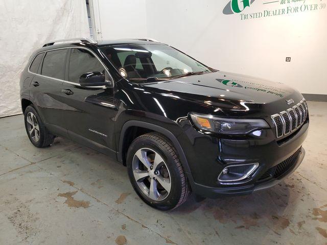 used 2019 Jeep Cherokee car, priced at $16,998