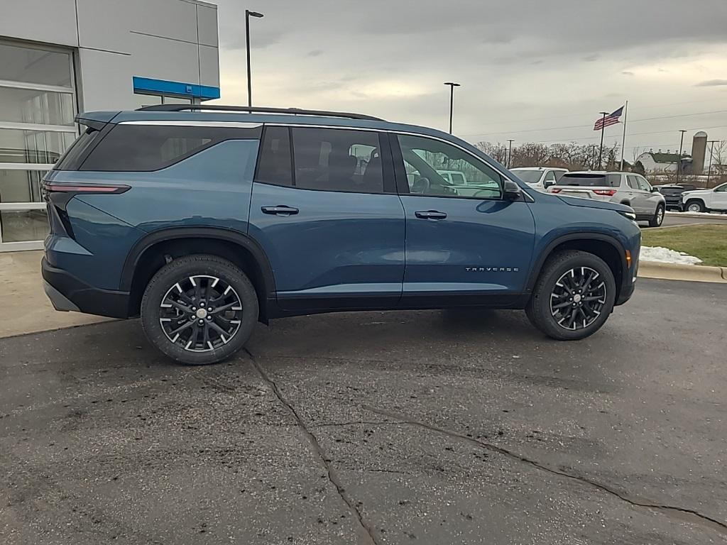 new 2026 Chevrolet Traverse car, priced at $47,171