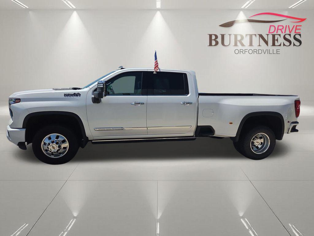 used 2024 Chevrolet Silverado 3500 car, priced at $75,287