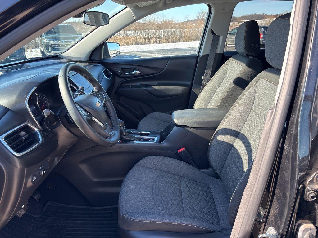 used 2024 Chevrolet Equinox car, priced at $22,900