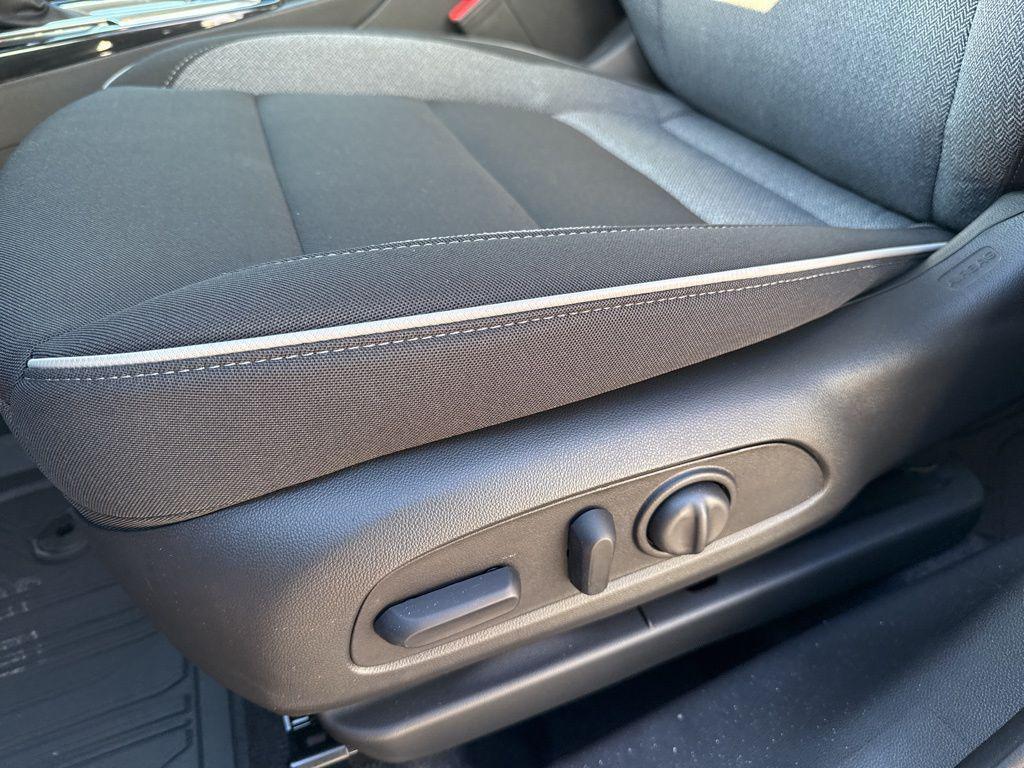 new 2026 Chevrolet TrailBlazer car, priced at $28,930