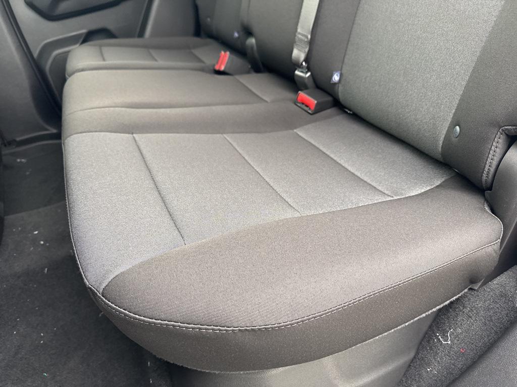 new 2025 Chevrolet Colorado car, priced at $31,560