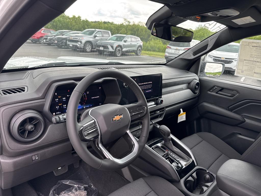 new 2025 Chevrolet Colorado car, priced at $31,560