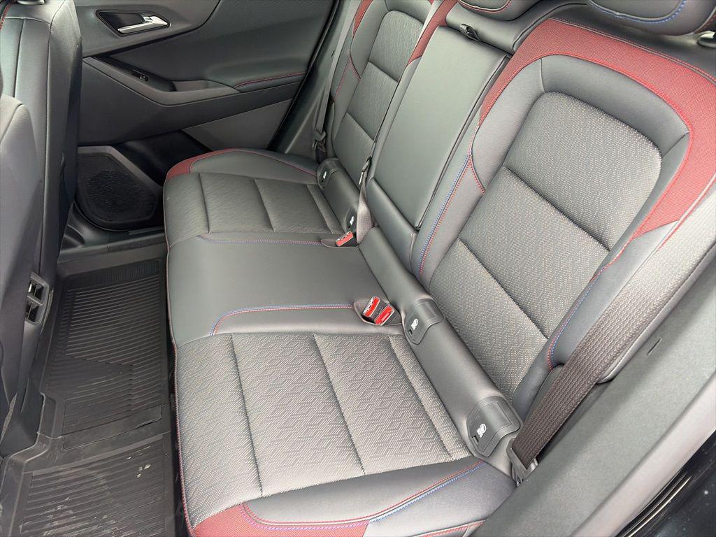 new 2026 Chevrolet Equinox car, priced at $37,618