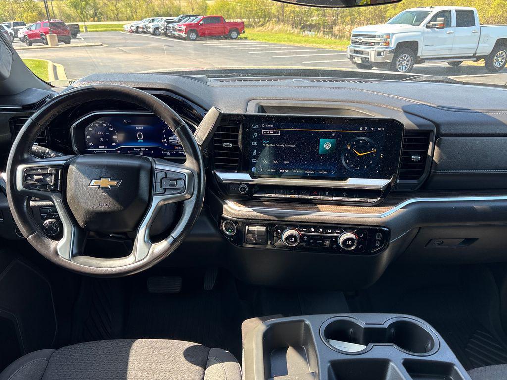 used 2022 Chevrolet Silverado 1500 car, priced at $41,287