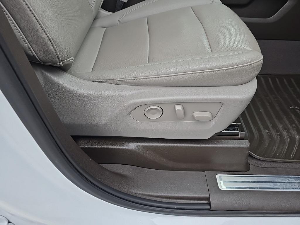 used 2023 Chevrolet Silverado 1500 car, priced at $40,955