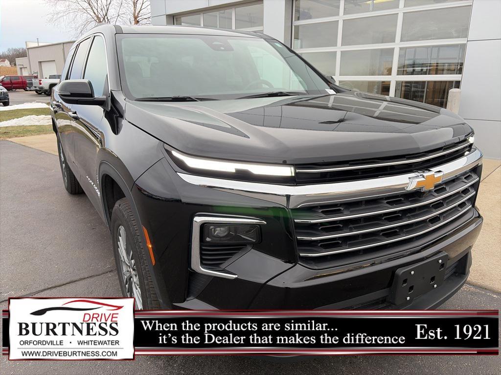 used 2025 Chevrolet Traverse car, priced at $40,488