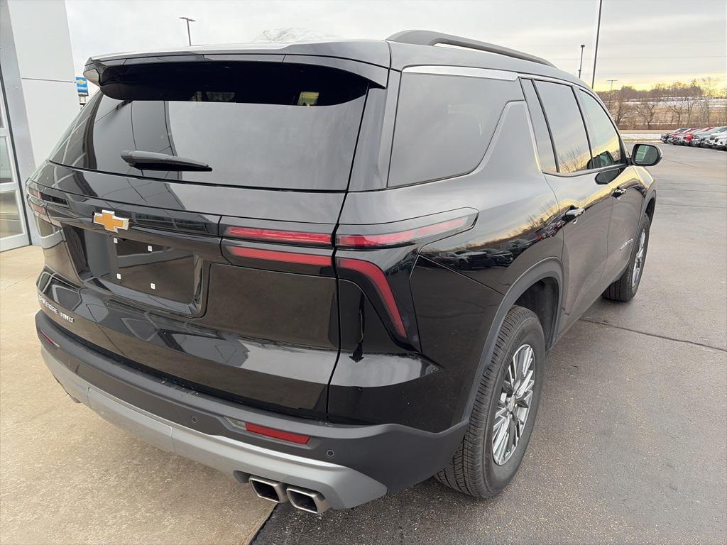 used 2025 Chevrolet Traverse car, priced at $40,488