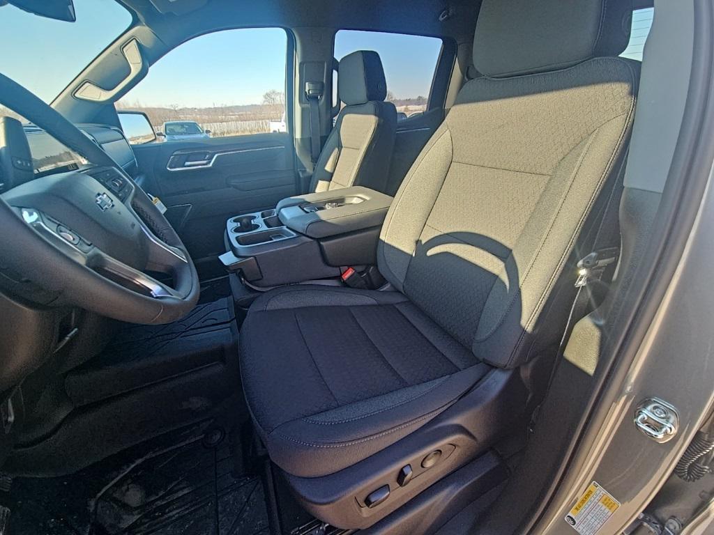 new 2026 Chevrolet Silverado 1500 car, priced at $47,371