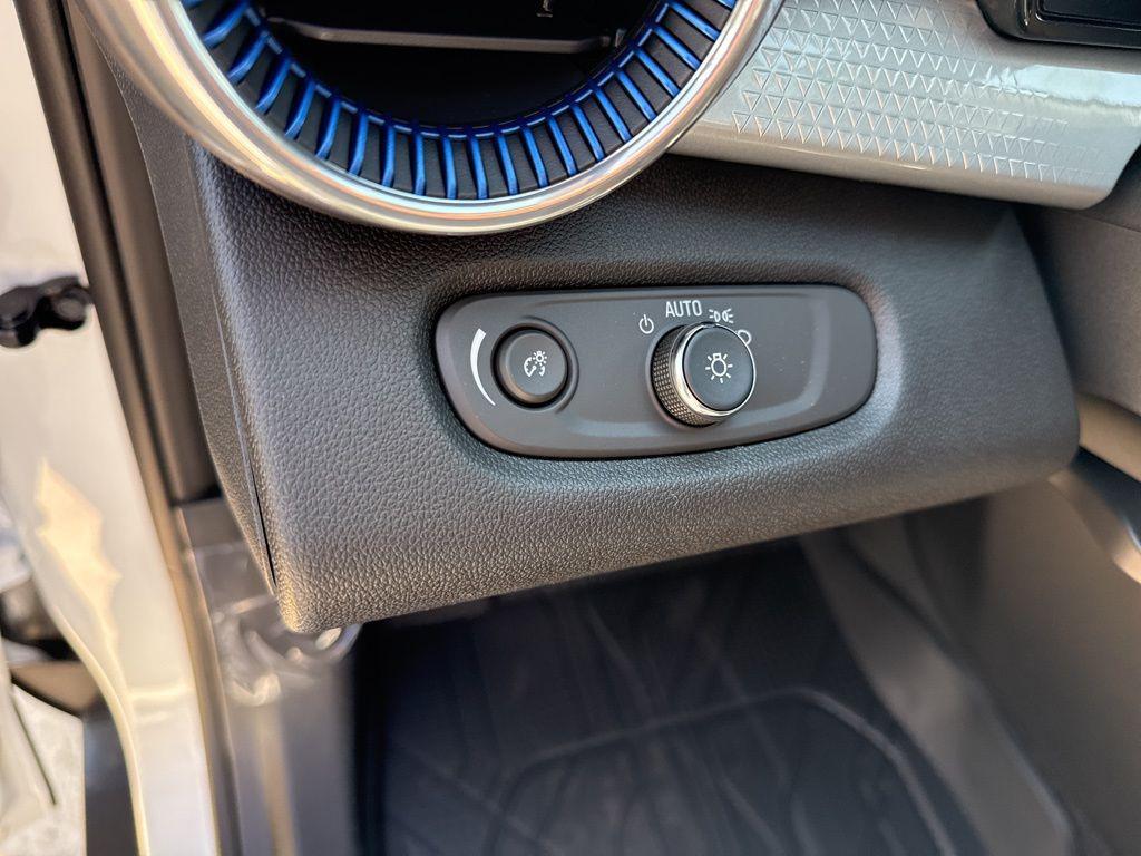 new 2026 Chevrolet Trax car, priced at $26,116