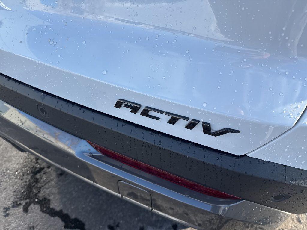 new 2026 Chevrolet Equinox car, priced at $39,679