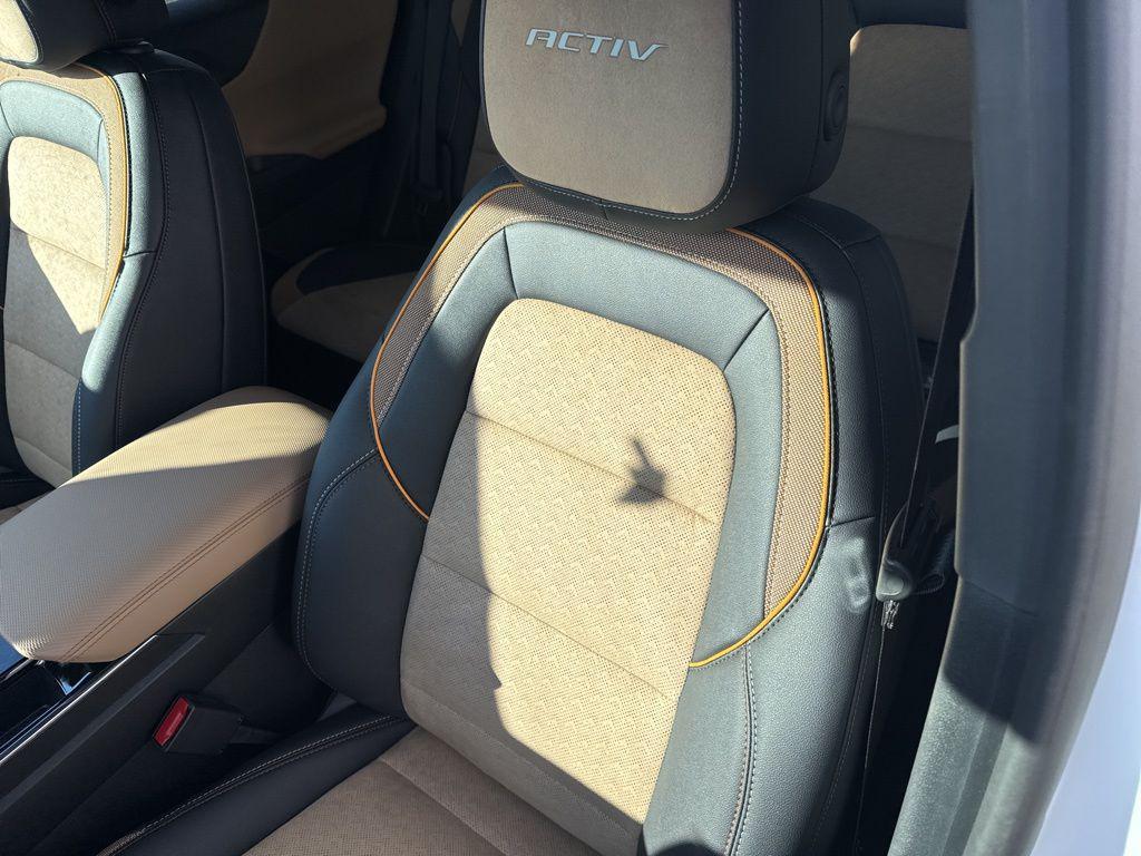 new 2026 Chevrolet Equinox car, priced at $39,679