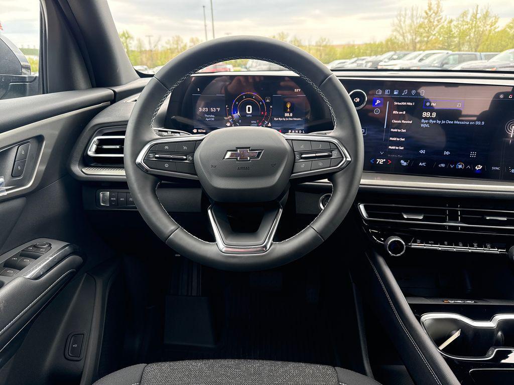 new 2026 Chevrolet Traverse car, priced at $47,066