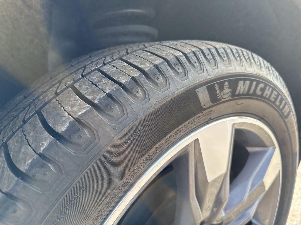 used 2019 GMC Acadia car, priced at $20,988