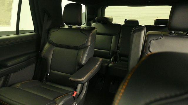 new 2026 Ford Expedition car, priced at $86,734
