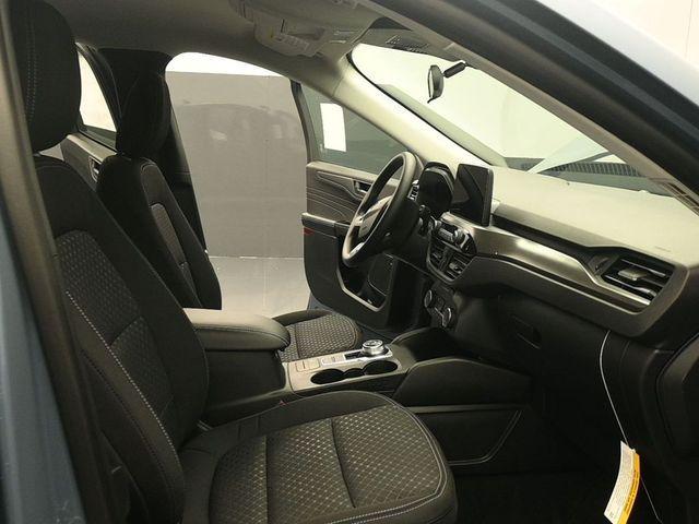 new 2026 Ford Escape car, priced at $28,559