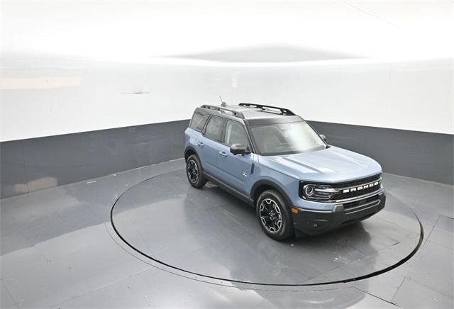 new 2025 Ford Bronco Sport car, priced at $37,377