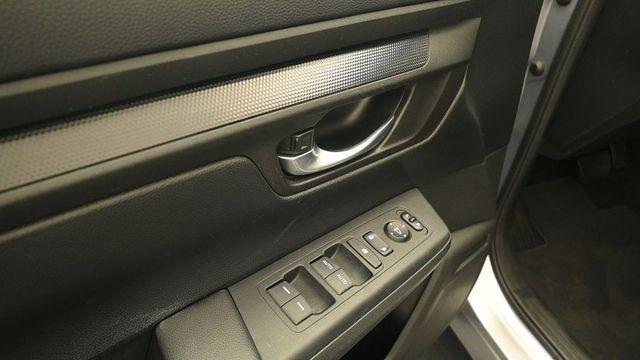 used 2023 Honda CR-V Hybrid car, priced at $31,999