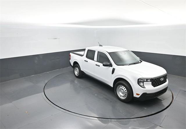 new 2025 Ford Maverick car, priced at $26,784
