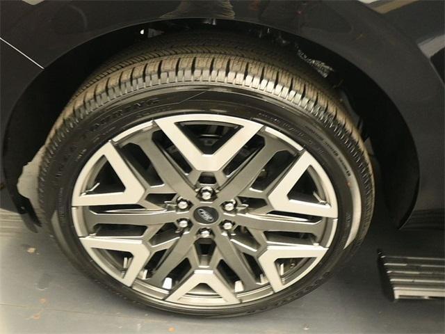 new 2025 Ford Expedition Max car, priced at $87,553