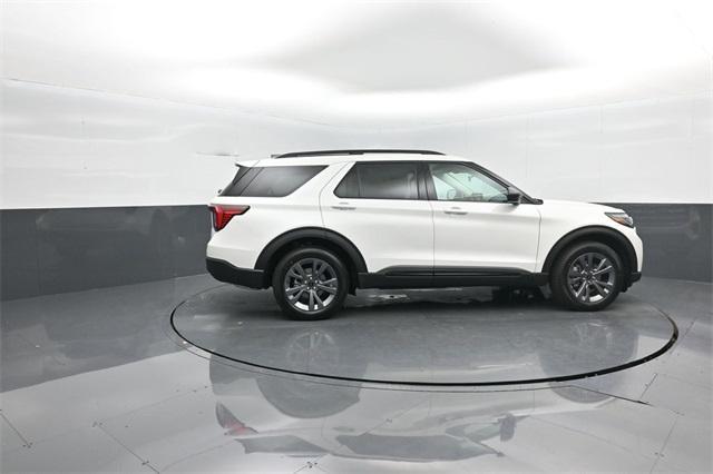 new 2026 Ford Explorer car, priced at $49,965