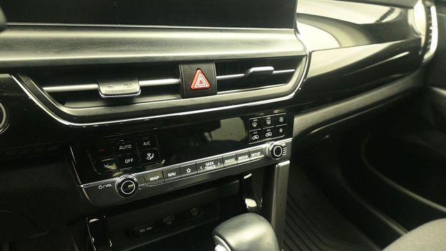 used 2024 Kia Seltos car, priced at $25,611