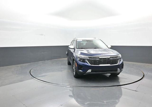 used 2024 Kia Seltos car, priced at $25,611