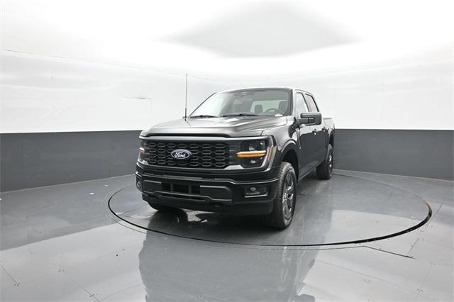 new 2025 Ford F-150 car, priced at $43,372