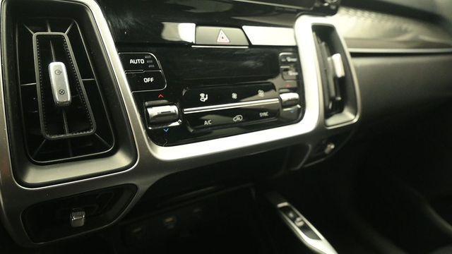 used 2022 Kia Sorento car, priced at $26,236