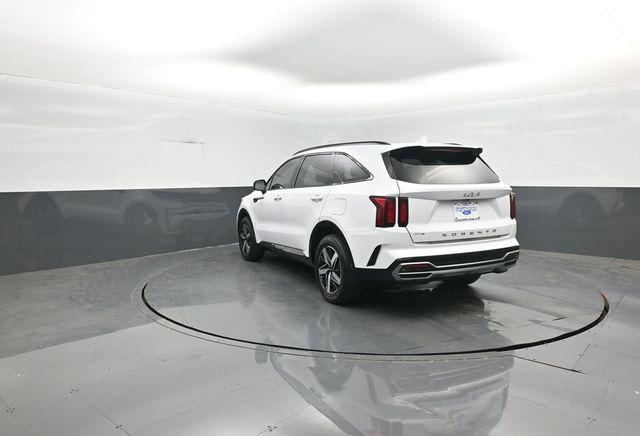 used 2022 Kia Sorento car, priced at $26,236