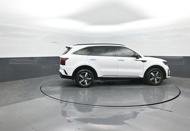 used 2022 Kia Sorento car, priced at $26,236