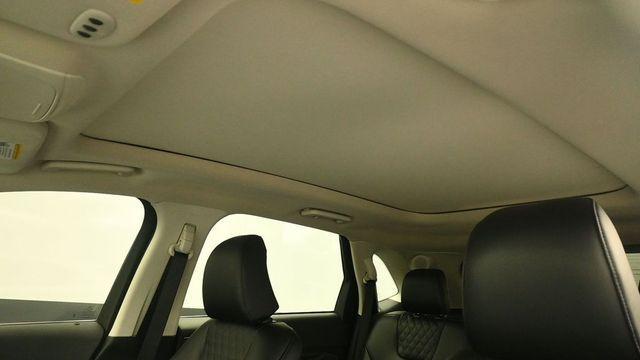 used 2024 Ford Edge car, priced at $36,098