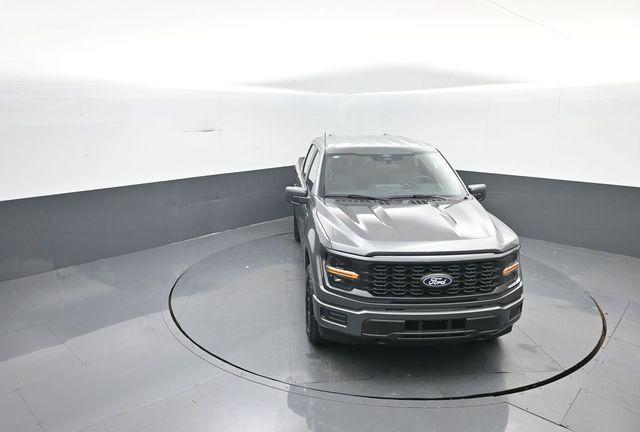 new 2026 Ford F-150 car, priced at $48,261