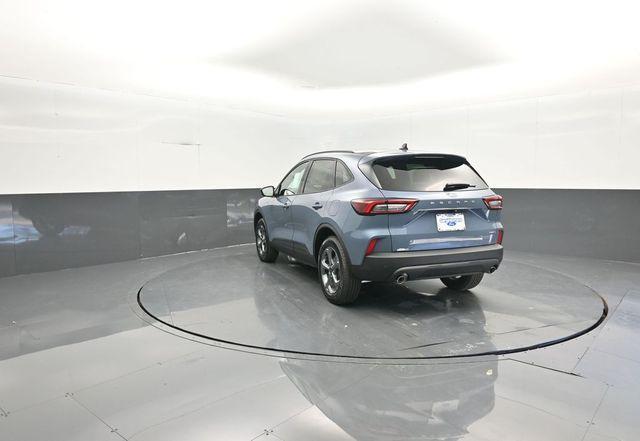 new 2026 Ford Escape car, priced at $31,106