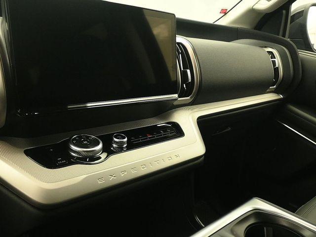 new 2026 Ford Expedition car, priced at $70,600