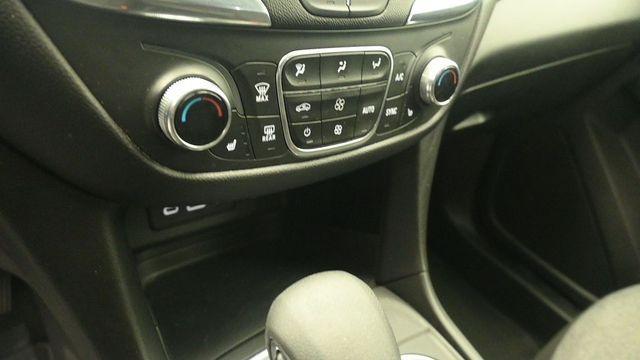 used 2022 Chevrolet Equinox car, priced at $23,982