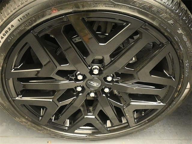 new 2026 Ford Expedition car, priced at $84,790