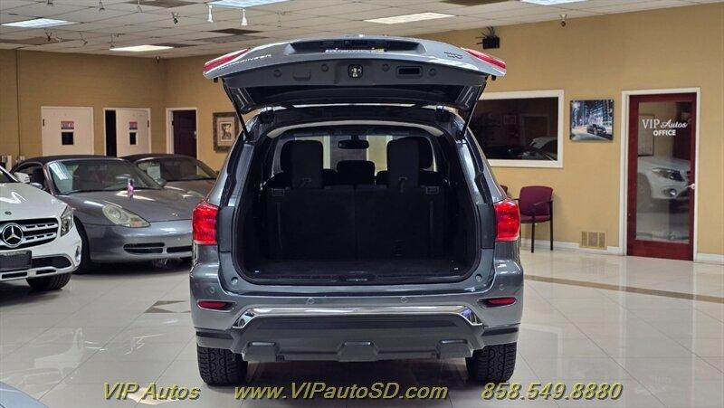 used 2020 Nissan Pathfinder car, priced at $10,989