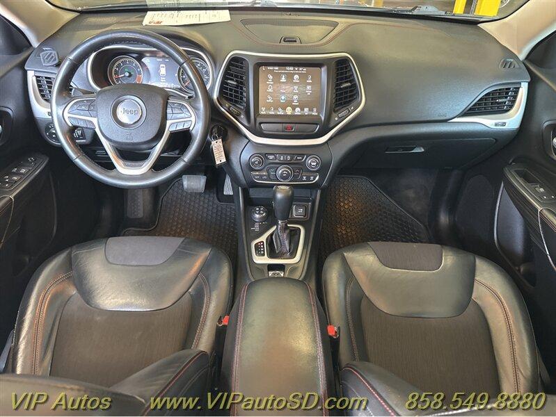 used 2015 Jeep Cherokee car, priced at $10,489