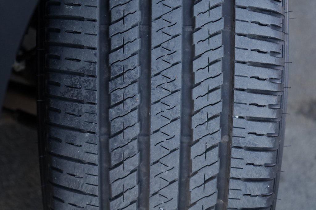 used 2023 Jeep Grand Cherokee car, priced at $33,925