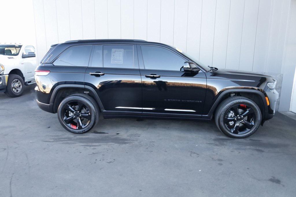 used 2023 Jeep Grand Cherokee car, priced at $33,925