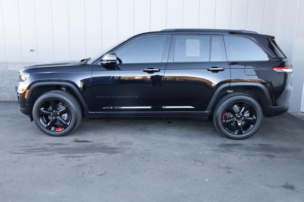 used 2023 Jeep Grand Cherokee car, priced at $33,925