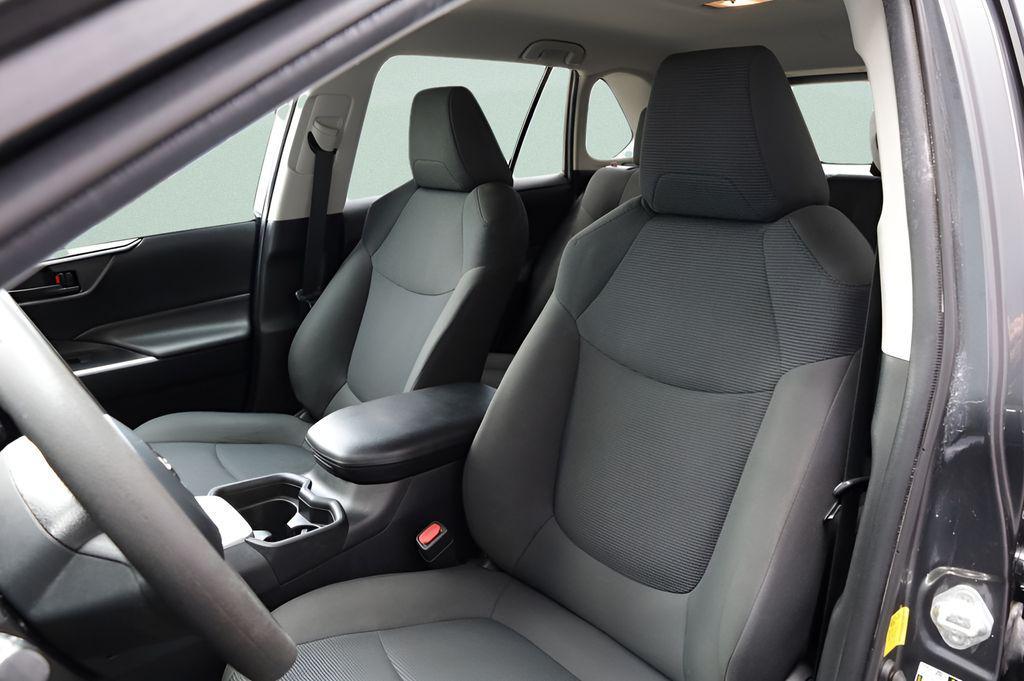 used 2021 Toyota RAV4 car, priced at $25,925